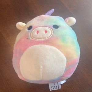 Unicorn squishmellow plush toy